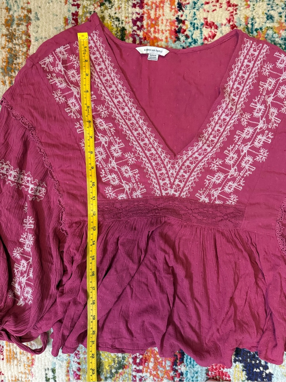 American Eagle Pink Embroidered Peasant Boho Top V-Neck Balloon Sleeve M - Picture 8 of 8